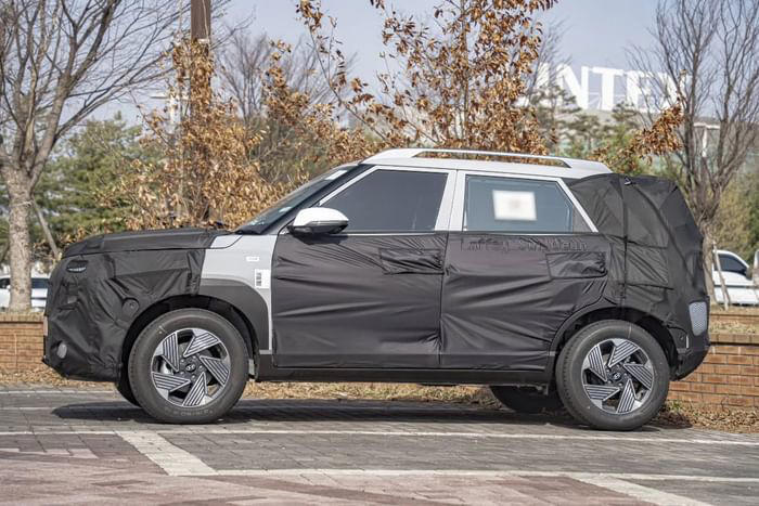 2025 Hyundai Venue test mule featuring split DRLs and LED headlamps inspired by the Creta